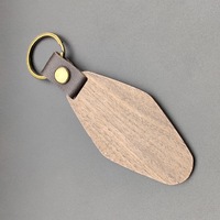 Porte-clés en bois naturel personnalisé forme de maison ronde gravure sculpture ouvre-bière perles en cuir NFC charme blanc conception personnalisée
