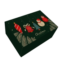 Boîte d'emballage personnalisée en carton ondulé pour chaussettes et fourrures, emballage de Noël recyclable avec estampage à chaud doré et logo évanescent