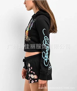 Ensemble 2 pièces imprimé floral Phoenix pour femmes, sweat à capuche court zippé et short à cordon de serrage, ensemble décontracté à manches longues Y2K, assorti pour l'été - Product Image 5