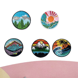 Parches bordados personalizados ecológicos para planchar, tela de lona de diseñador para sombrero, bordes overlock, estilo cosido, venta al por mayor - Product Image 4