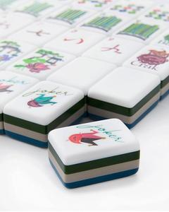 Juego de Mahjong Azul Marino para Mujer - Fichas Florales Azul Claro, Confeti Multicolor, Una Sola Capa, Juego de Lujo Personalizado para Dama - Product Image 5