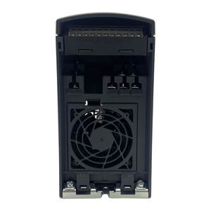 Inversor VFD Monofásico/Trifásico 6SE6440-2UC13-7AA0 de 0.37kW para Control de Velocidad de Motor Trifásico, 220V, Control V/F, Automatización Industrial - Product Image 4