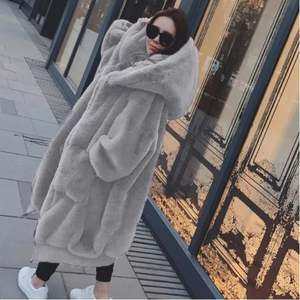 Cappotto da <span class=keywords><strong>Donna</strong></span> alla Moda in Ecopelliccia <span class=keywords><strong>Oversize</strong></span> Invernale Caldo Lungo con Cappuccio Reversibile Impermeabile Taglia XL in Tessuto Rex - Product Image 6