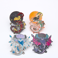Badge personnalisé en métal, motifs dragon, sérigraphié, plaqué argent, souvenirs en gros