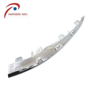 Moldura cromada Zpartners, parachoques delantero izquierdo para <span class=keywords><strong>Mercedes</strong></span> <span class=keywords><strong>Benz</strong></span> W205 A205 C205 S205 modelo 2058858602 - Product Image 2