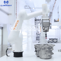 Robot collaboratif CLAWROBOT Cobot KUKA 6 axes 7 kg, robot multi-usages avec boîte de vitesses motorisée, bras en acier inoxydable pour l'assemblage électronique