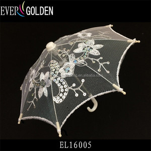 Mini Tulle Parapluie <span class=keywords><strong>Dentelle</strong></span> Parapluie Br <span class=keywords><strong>Dentelle</strong></span> Parapluie De Mariée La Faveur De <span class=keywords><strong>Mariage</strong></span> Donner <span class=keywords><strong>Pas</strong></span> <span class=keywords><strong>Cher</strong></span> Prix <span class=keywords><strong>Dentelle</strong></span> Parasol pour Enfants EL16005B - Product Image 5
