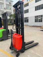 Palette élévatrice à chargement automatique de vente chaude charge équilibrée gerbeurs de seau d'huile de 450kg