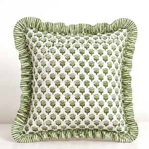 Housse de coussin indienne bohème à volants, imprimée à la main, 100 % coton, douce, amovible et lavable, motif floral botanique vert - Product Image 1