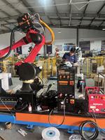 Robot de soudage industriel MIG500 à 6 axes sur rail