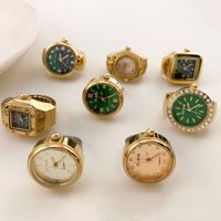 Jam Tangan Cincin Retro Kreatif Punk Trendi Serbaguna Mini Berlapis Emas Sederhana Aksesori Fashion Unisex untuk Pasangan