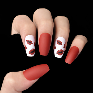 Prensa en las <span class=keywords><strong>uñas</strong></span> Labios Patrón Rojo Corto Medio Mate Faux Ongles <span class=keywords><strong>Manicura</strong></span> <span class=keywords><strong>Uñas</strong></span> postizas artificiales <span class=keywords><strong>para</strong></span> mujeres - Product Image 3