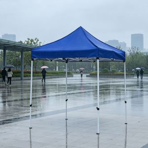 Tente à dos automatique de petite taille 2x2m, blanche, avec poteaux réglables, abri portable coupe-vent pour la pêche et le camping en extérieur - Product Image 1