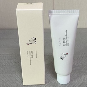 Protector Solar y Humectante Coreano para Rostro y Cuerpo, Edición Nueva/Antigua, 50 ml, Protección Solar - Product Image 2