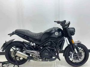 Moto Benelli Leoncino <span class=keywords><strong>250</strong></span> 249cc Rétro Abordable avec Garantie de <span class=keywords><strong>2</strong></span> Ans et Conception Premium – Motos à Essence - Product Image 4