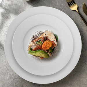 Venta al por mayor 2024 de porcelana blanca personalizada de cerámica para restaurante platos de <span class=keywords><strong>desierto</strong></span> forma redonda turca <span class=keywords><strong>China</strong></span> técnica de grabado uso alimentario - Product Image 5