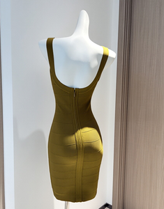 L4659- Abito da Sera Elegante di Alta Qualità, Stile Retrò, Senza Maniche, in Maglia Aderente, con Spalline Sottili, Mini Abito Aderente - Product Image 3