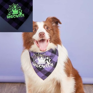 Tanpopo Bandanas personnalisés pour animaux de compagnie en gros Halloween citrouille foulard réfléchissant Polyester bavoirs salive serviette Triangle écharpe chiens - Product Image 5