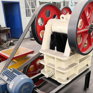 Petite machine de concassage à mâchoires mobile pour pierres et roches de basalte - Prix - Product Image 1