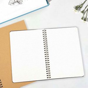 Promotion : Ensemble cadeau personnalisé avec carnet à couverture rigide, pages pointillées, format A5, spirale et stylo, avec logo - Product Image 2