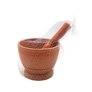 Mortero y pilón de cerámica Nahe para ajo, molinillo manual de hierbas para uso en la cocina - Product Image 5