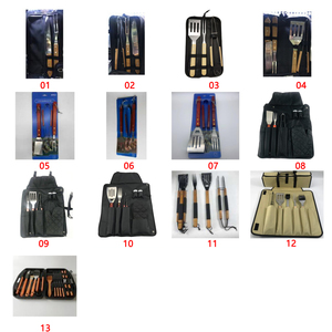 Vente en gros d'accessoires pour barbecue en acier inoxydable W013, pinces pour barbecue d'extérieur, kit d'outils, ensemble de barbecue avec manche en bois - Product Image 6