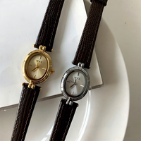 Montre ovale de luxe légère pour femme, petit modèle 37 mm, en cuir véritable, mouvement à quartz, cadran à aiguilles, boîtier en acrylique, haut de gamme
