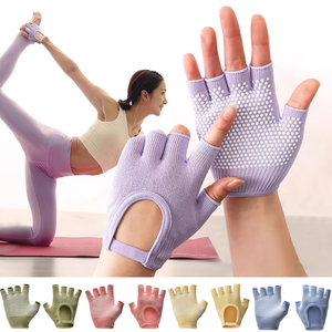 Guantes de yoga antideslizantes de medio dedo para mujer, cálidos, multicolor, para ciclismo y fitness, accesorio aéreo, al por mayor - Product Image 3