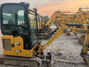 <span class=keywords><strong>Mini</strong></span>-excavatrice hydraulique Caterpillar Cat302 d'occasion, chenilles en acier avec cabine, qualité fiable, Cat 302 2 tonnes - Product Image 5