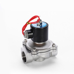 Vanne solénoïde normalement fermée en acier inoxydable 304 série 2S, 1/2 pouce, pour le contrôle de l'eau, à passage direct, température normale - Product Image 1