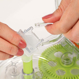Éplucheur manuel multifonctionnel super rapide en plastique pour pommes, pommes de terre et fruits - Product Image 3