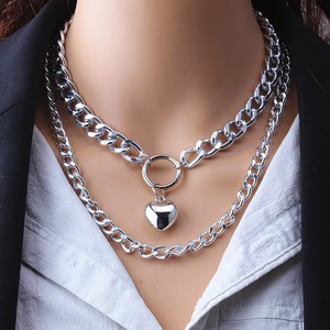 Collier superposé avec pendentif cœur en alliage de zinc doré et argenté, style punk géométrique, pour femme, tendance transfrontalière Europe-Amérique - Product Image 2