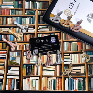 Colgante de Joyería Hip Hop para Hombre, Plata de Ley 925, Chapado en Oro con Incrustaciones, Moissanita VVS, Letras y Nombres, Certificado GRA, Engaste de Garra - Product Image 2