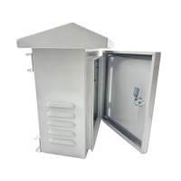 OEM ODM IP54 IP65 contrôle de tôle d'acier éclairage de rue extérieur boîte de jonction de poteau boîtiers métalliques panneau de distribution électrique