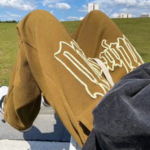 2025 nuovi <span class=keywords><strong>pantaloni</strong></span> <span class=keywords><strong>bianchi</strong></span> di lusso JT Street Fashion Waffle <span class=keywords><strong>in</strong></span> <span class=keywords><strong>maglia</strong></span> schiuma da Jogging <span class=keywords><strong>pantaloni</strong></span> sportivi dritti Waffle Outdoor Casual <span class=keywords><strong>pantaloni</strong></span> da uomo - Product Image 5