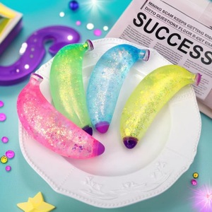 Juguete Antiestrés Transparente con Purpurina en Forma de Plátano, Juguete Sensorial Suave de TPR para Aliviar el Estrés, Regalo Colorido para Niños - Product Image 1