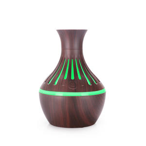 YX-064A-CDEHJXY เครื่องทำความชื้นรูปแจกัน 300 มล. ขับเคลื่อนด้วย USB พร้อมไฟ LED สำหรับใช้ในบ้าน - Product Image 3