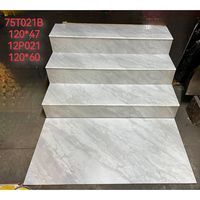 Carreaux aspect marbre 1200x470mm Carreaux de conception d'escalier en porcelaine grise Carreaux de marches d'escalier