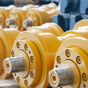 Rouleau de chenille D65 de qualité OEM, à simple bride, pour chenilles de bulldozer Komatsu, noir/jaune, en stock - Product Image 3