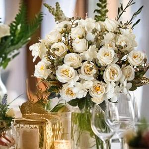 <span class=keywords><strong>Bouquet</strong></span> de roses <span class=keywords><strong>artificielles</strong></span> réalistes faites à la main pour la décoration de la table à manger à la maison, arrangement floral pour Thanksgiving et la remise <span class=keywords><strong>des</strong></span> diplômes - Product Image 2
