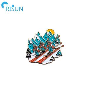 Épinglette de <span class=keywords><strong>ski</strong></span> en métal émaillé pour les amateurs de <span class=keywords><strong>ski</strong></span> de descente, emblème, médaille, épinglette personnalisée pour station de <span class=keywords><strong>ski</strong></span>, épinglette de sport, épinglette de snowboard, épinglette de revers - Product Image 4