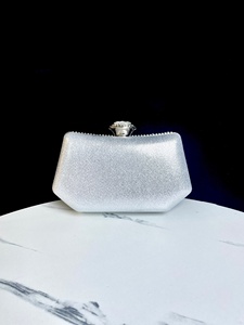 Pochette de soirée personnalisée avec strass, sac à main scintillant pour femme, pochette de bal à paillettes et strass, pochette de soirée élégante - Product Image 6