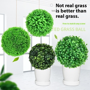 Milan moderne PE vert herbe mousse boules intérieur/extérieur bureau décor artificiel Eucalyptus pin <span class=keywords><strong>lierre</strong></span> fleurs en plastique pour - Product Image 4