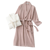 Vente en gros de peignoirs en coton gaufré de haute qualité Vêtements de nuit d'été et de printemps respirants pour hôtels et spas Robe longue logo personnalisé