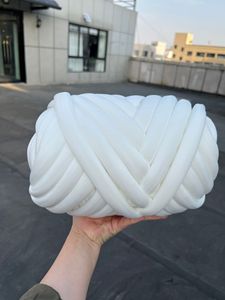 Filato Tubolare Gigante di Alta Qualità da 2cm Effetto Fresco per Lavorazione a Maglia a Braccia Filato Grosso Intrecciato Lavabile in Lavatrice - Product Image 6