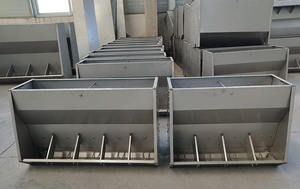 Système d'alimentation automatique robuste pour truies en cage de mise bas, double face, en acier inoxydable - Product Image 6