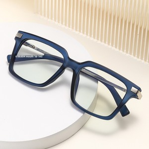 Lunettes de soleil pour hommes à monture optique photochromique, nouvelle mode européenne et américaine, style affirmé, haute qualité UV400 - Product Image 3