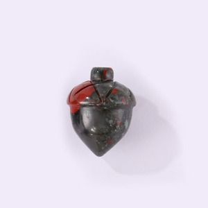 Pierre précieuse en quartz naturel de forme irrégulière, gravée et sculptée en forme de pignon de pin, style mascotte, pour décoration intérieure et bien-être - Product Image 6