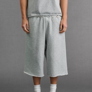 Pantaloncini in French Terry 3/4 di Alta Qualità, Shorts Estivi Casual con Elastico in Vita, Pantaloni Larghi in Cotone per Uomo - Product Image 1