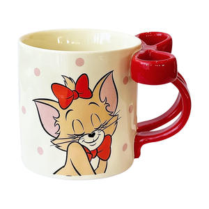 Taza de Cerámica Roja de Tom y Jerry con Asa de Diseño Animado, Taza Individual para Uso en el Hogar/Oficina, Regalo Perfecto para Niñas - Product Image 2
